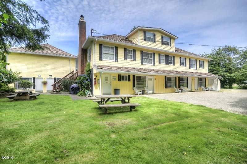 Captain Cook Inn リンカーン・シティー エクステリア 写真